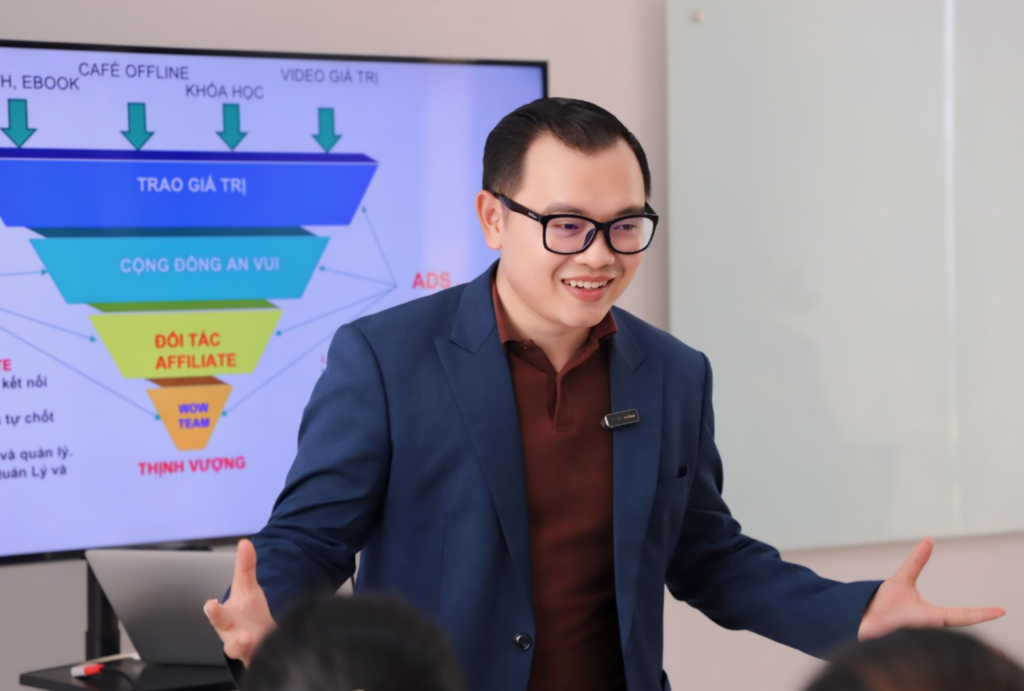 Lee Hải đào tạo AI Marketing cho đội ngũ bất động sản